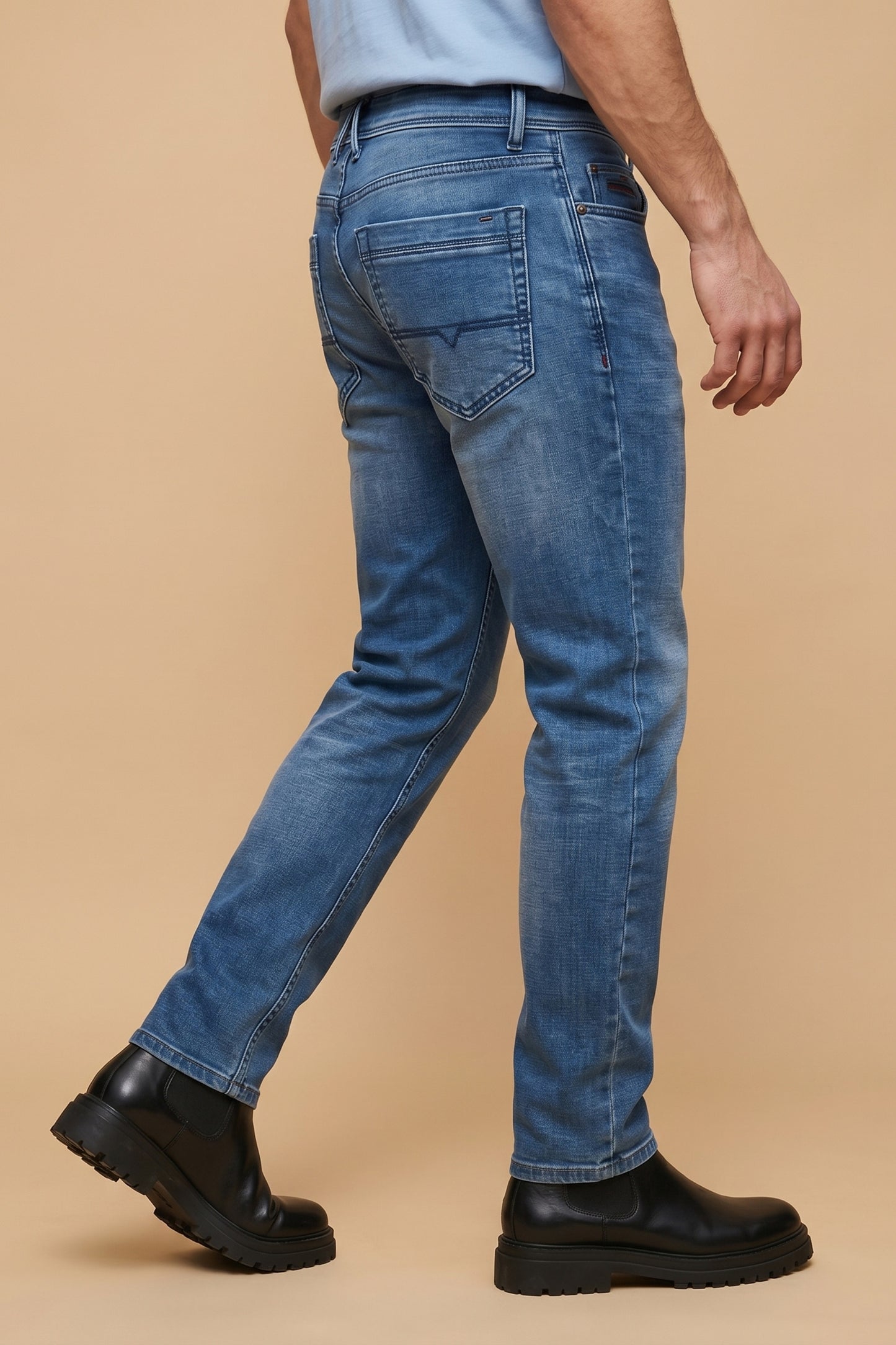 Men's Classic Blue Straight Fit Jeans