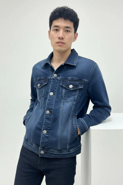 Men’s winter denim jacket with warm lining
