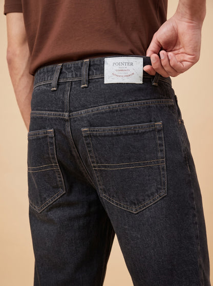 Pointer back waistband patch and stitched rear pockets