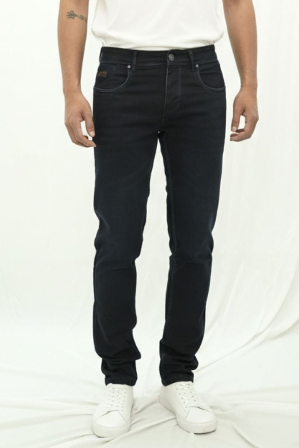 Men's Carbon Black Slim Fit Jeans