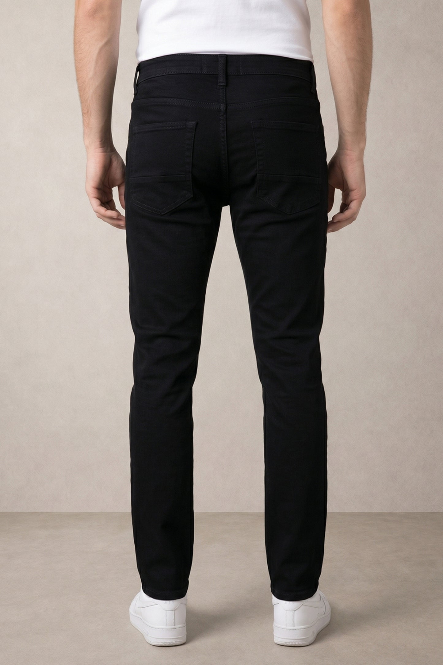 Men black Slim Fit Mid-Rise Stretchable Jeans
