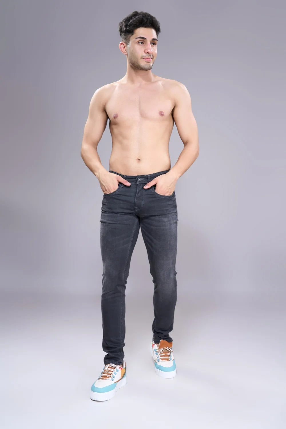 Regular Fit Jeans for men in black color
