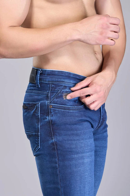 Stretch fabric detail of premium regular fit jeans for men